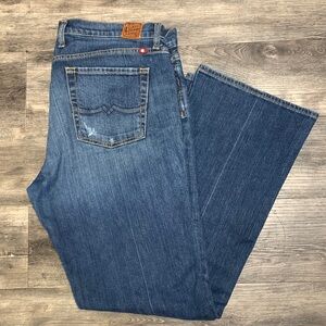 Women’s lucky jeans.